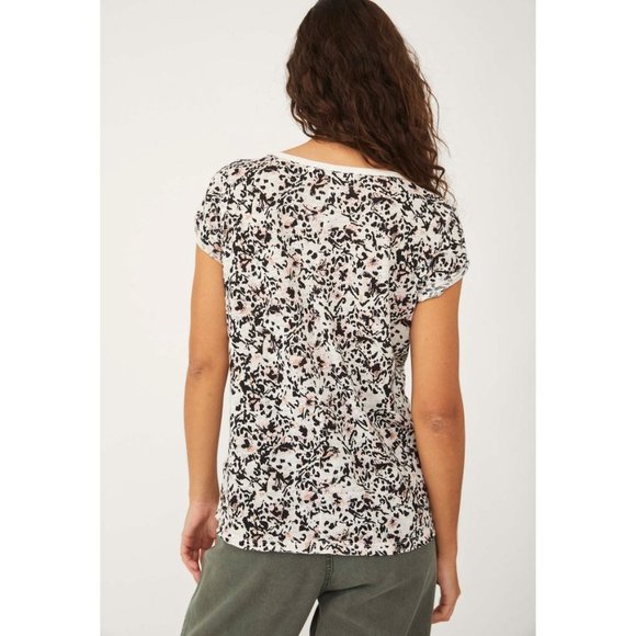🎉LAST CHANCE🎉 NWT Free People Printed Clare Tee / Wild Thing - Picture 3 of 6